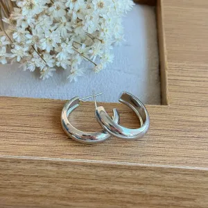 Brinco argola semiaberta em aço inoxidável - Imagem 4